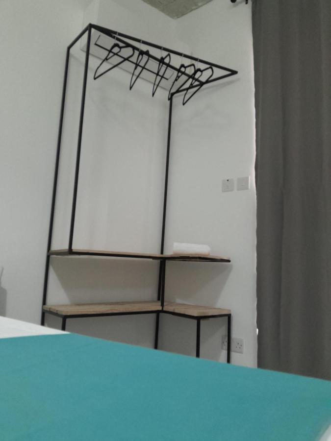 Limestone Suites Слима Экстерьер фото